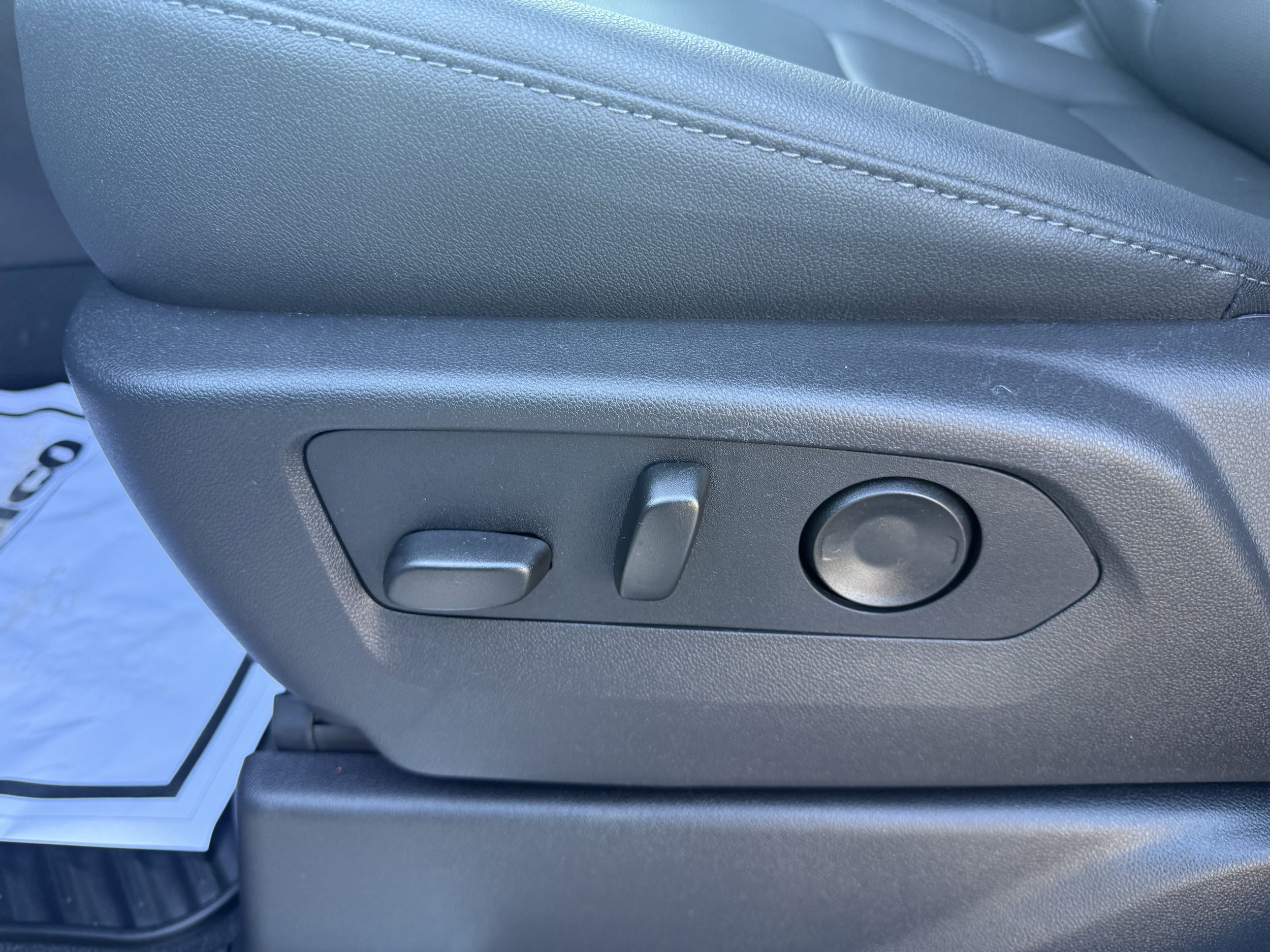 2026 Chevrolet Silverado 3500 HD LTZ - Photo 11