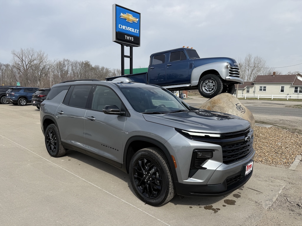 New 2026 Chevrolet Traverse LT SUV