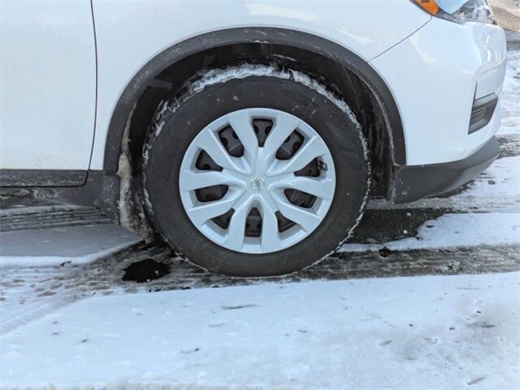 Used 2017 Nissan Rogue SUV