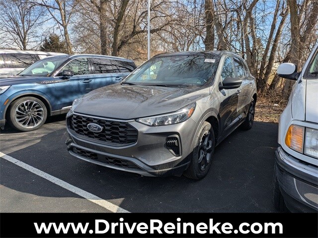 2023 Ford Escape ST-Line