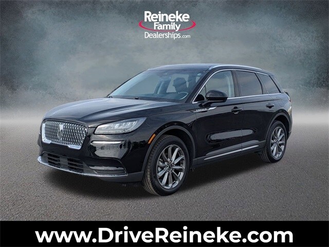 2022 Lincoln Corsair Base