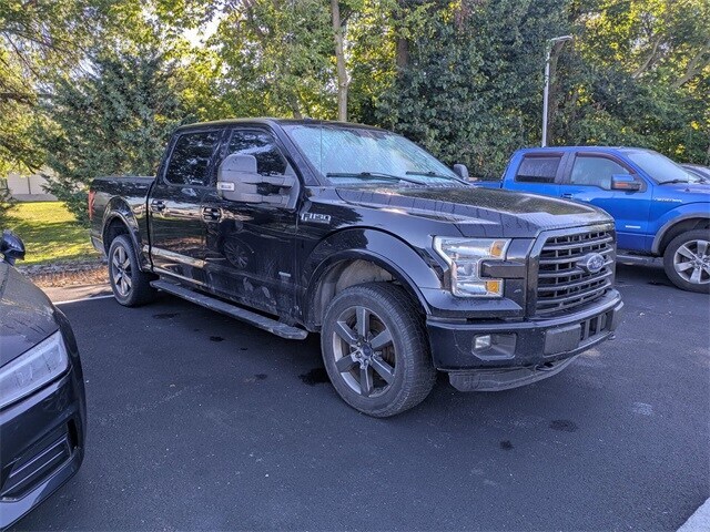 2016 Ford F-150 XLT photo 2
