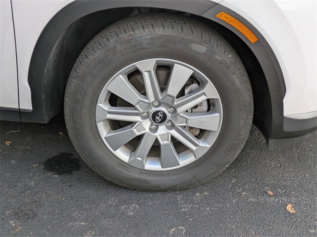 2025 Hyundai Palisade SE photo 3