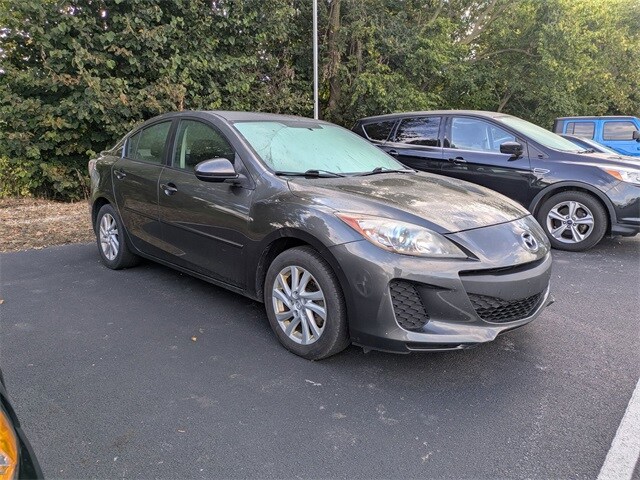 2012 Mazda Mazda3 Touring Sedan photo 3