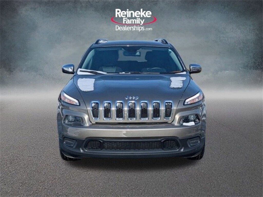 Used 2016 Jeep Cherokee Sport FWD SUV