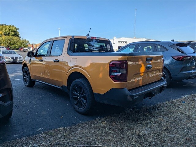 2023 Ford Maverick XLT photo 3