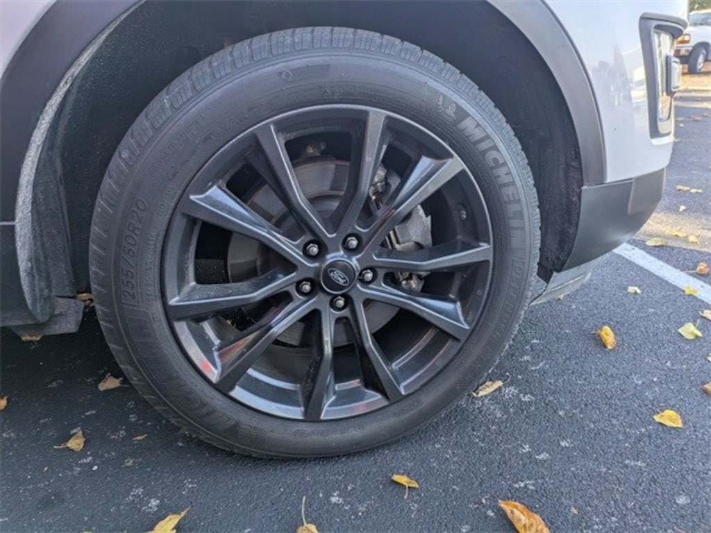 Used 2017 Ford Explorer XLT SUV