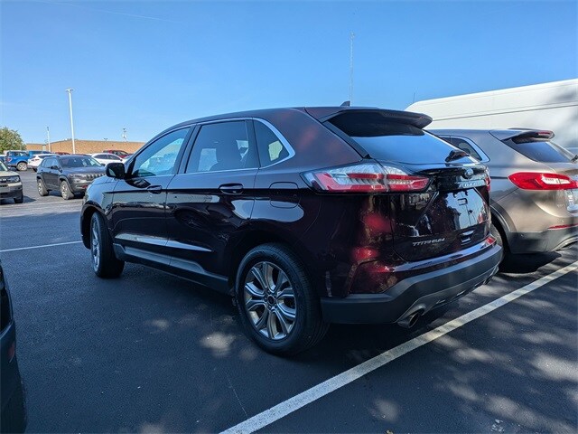 2024 Ford Edge Titanium photo 3