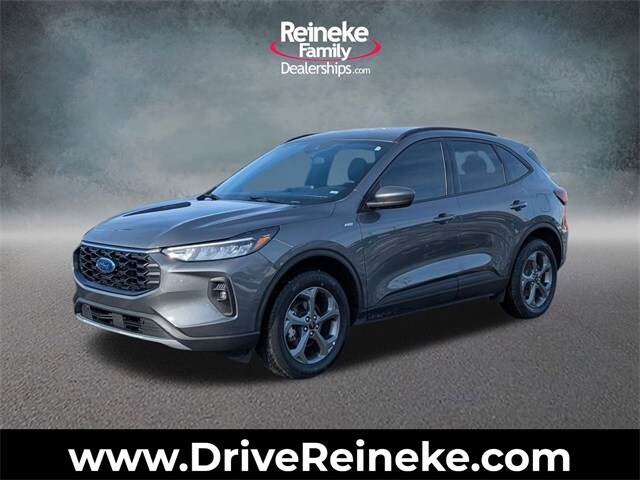 2025 Ford Escape ST-Line Select's photo