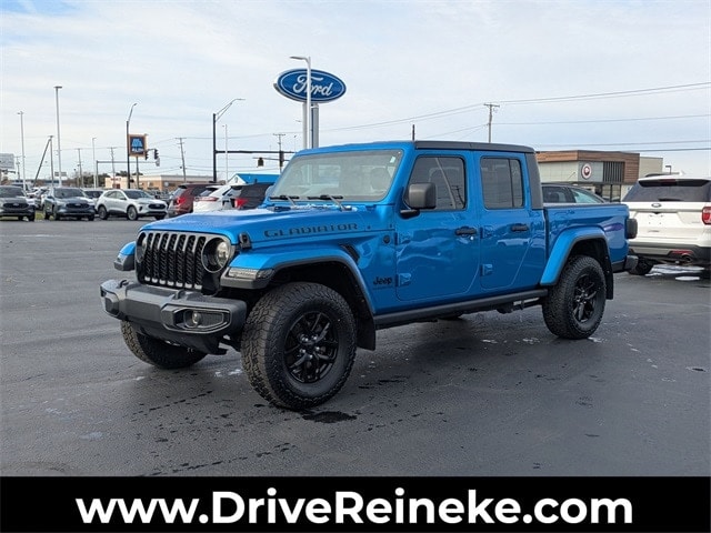 2021 Jeep Gladiator Black Appearance's photo