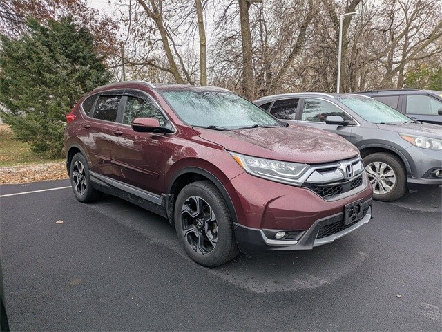 2017 Honda CR-V Touring photo 3