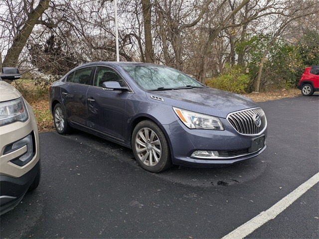 2015 Buick LaCrosse Leather photo 3