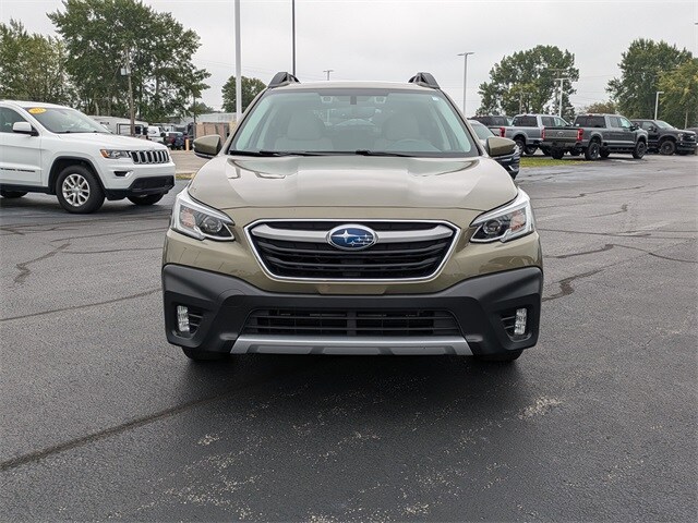 Used 2021 Subaru Outback Limited with VIN 4S4BTANC5M3172842 for sale in Tiffin, OH