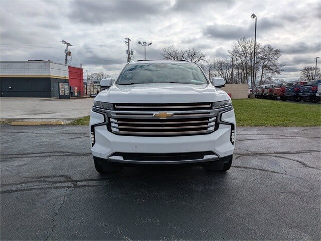 Used 2023 Chevrolet Suburban High Country with VIN 1GNSKGKL5PR186294 for sale in Tiffin, OH