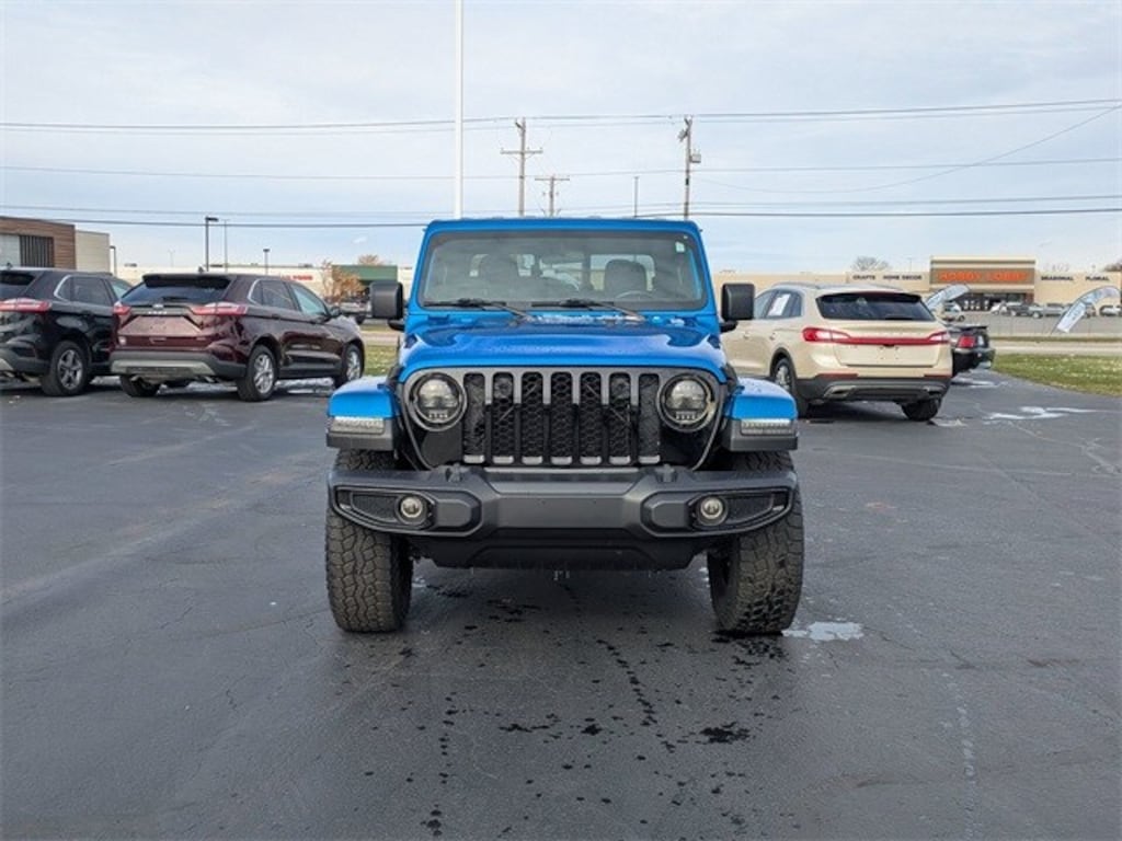 Used 2021 Jeep Gladiator Sport Truck Crew Cab