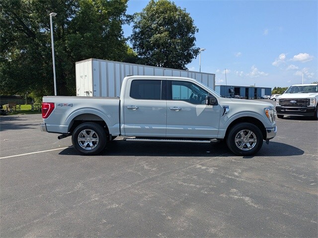 2023 Ford F-150 XLT photo 4