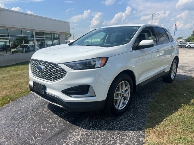 2024 Ford Edge SEL photo 4