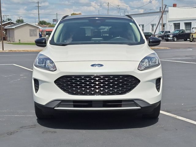 Used 2020 Ford Escape SE with VIN 1FMCU9BZXLUC25438 for sale in Tiffin, OH