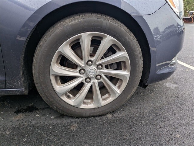 2015 Buick LaCrosse Leather photo 4