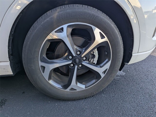 2023 Ford Escape ST-Line Select photo 4