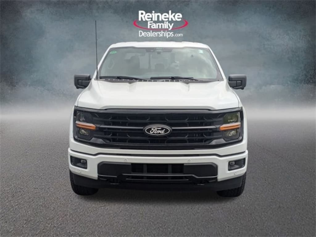 New 2025 Ford F-150 XLT Truck SuperCrew Cab