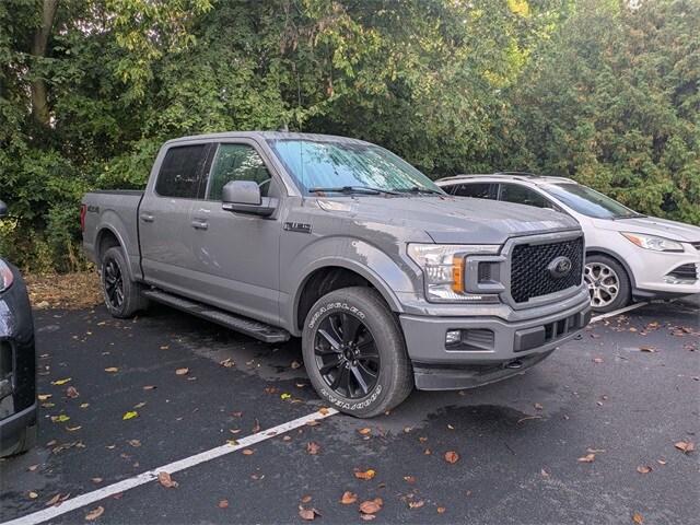 2020 Ford F-150 XLT photo 2