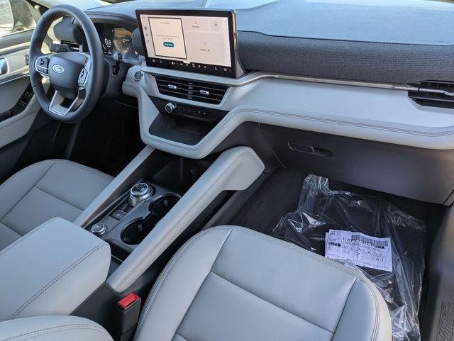 2026 Ford Explorer Active - Photo 22