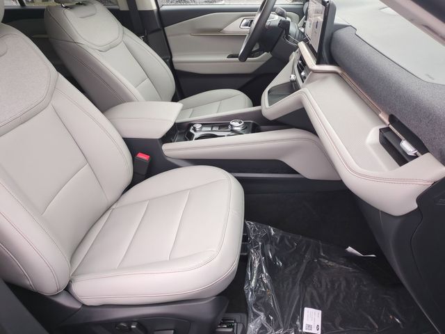 2026 Ford Explorer Active - Photo 21