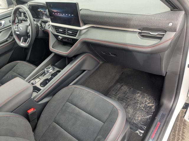 2026 Ford Explorer ST - Photo 25