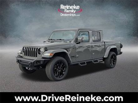 2022 Jeep Gladiator Overland Truck Crew Cab