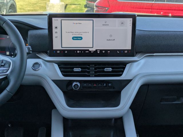2026 Ford Explorer Active - Photo 13