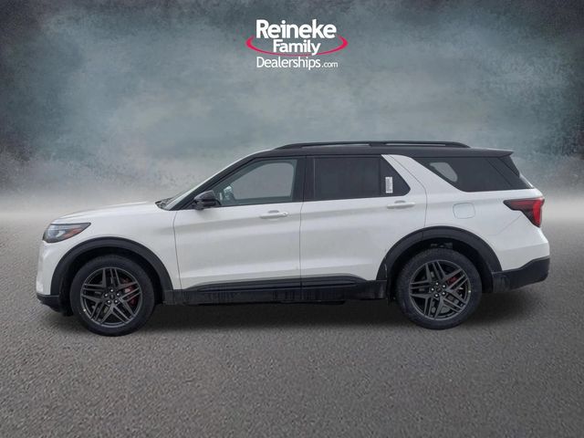2026 Ford Explorer ST - Photo 9
