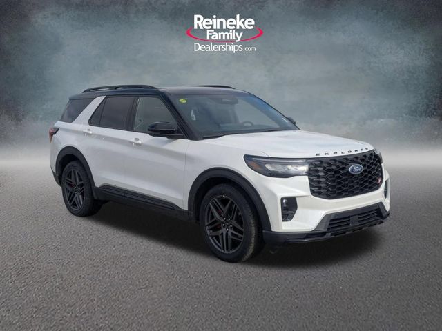 2026 Ford Explorer ST - Photo 3