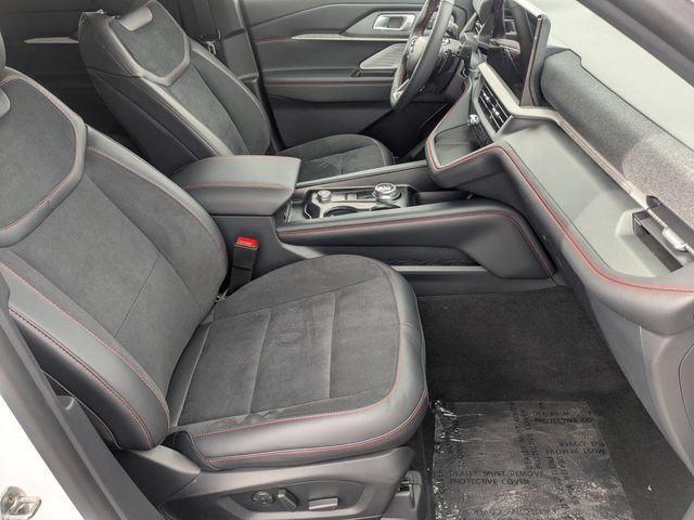 2026 Ford Explorer ST - Photo 24