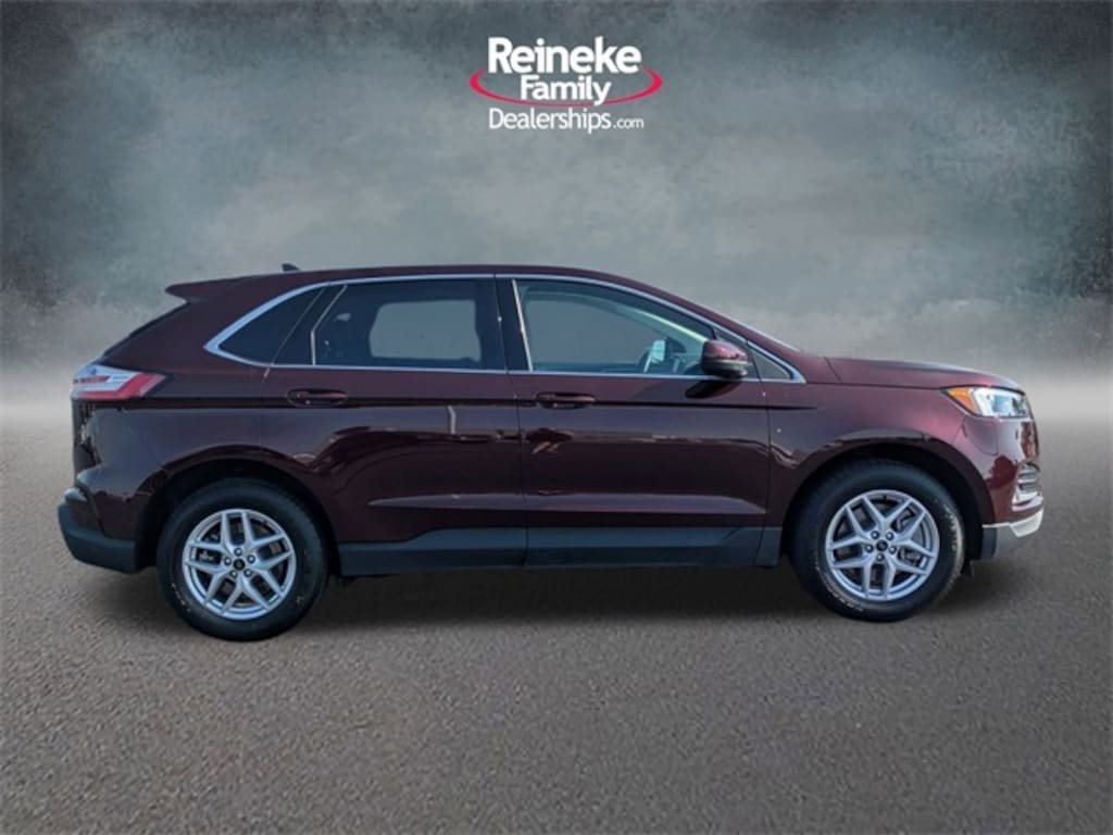 Certified 2024 Ford Edge SUV