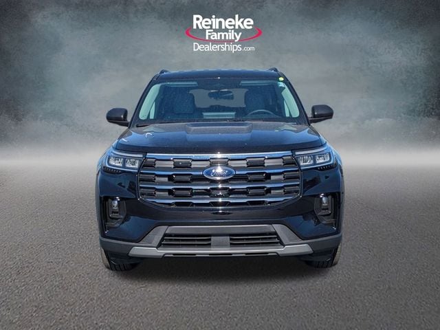 2026 Ford Explorer Active - Photo 2