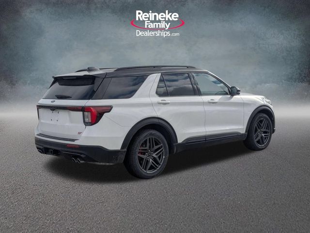 2026 Ford Explorer ST - Photo 5