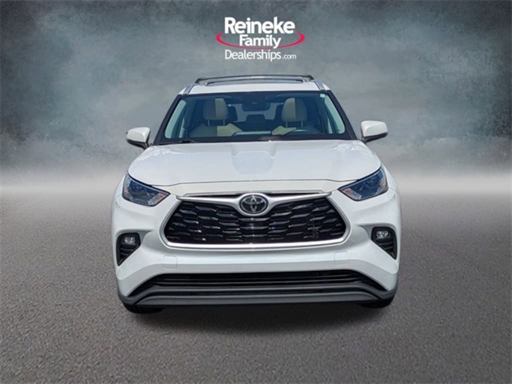 Used 2022 Toyota Highlander XLE SUV