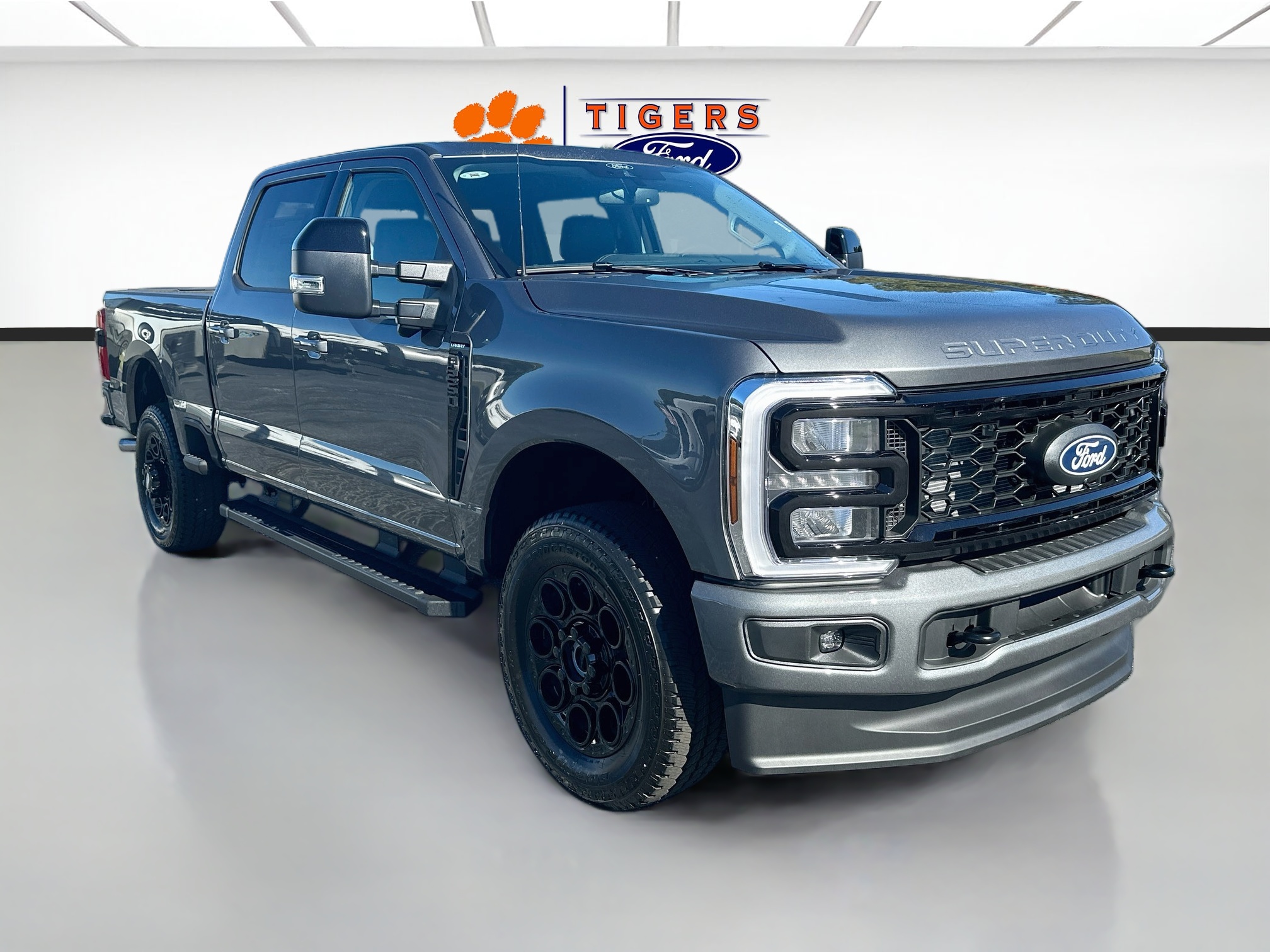 2027 Ford F-250 Super Duty Lariat