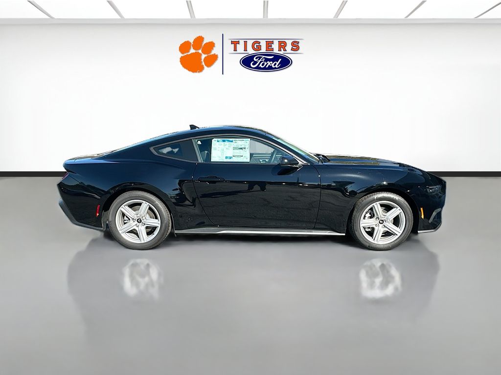 2026 Ford Mustang EcoBoost Fastback - Photo 8