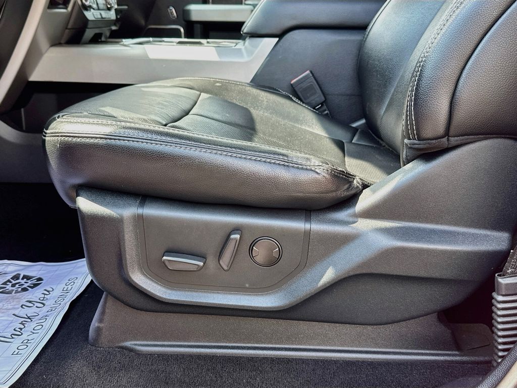2021 Ford F-250 Super Duty Lariat - Photo 20