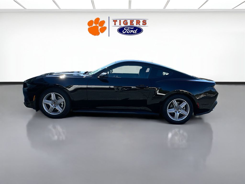 2026 Ford Mustang EcoBoost Fastback - Photo 4