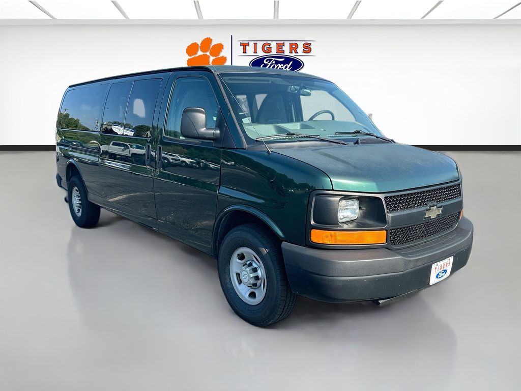 Used 2014 Chevrolet Express Passenger LS with VIN 1GAZGZFGXE1190153 for sale in West Union, SC