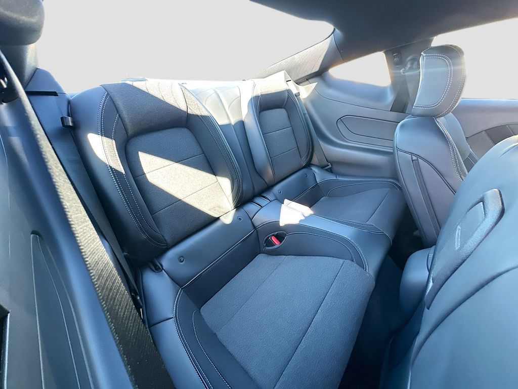 2026 Ford Mustang EcoBoost Fastback - Photo 24