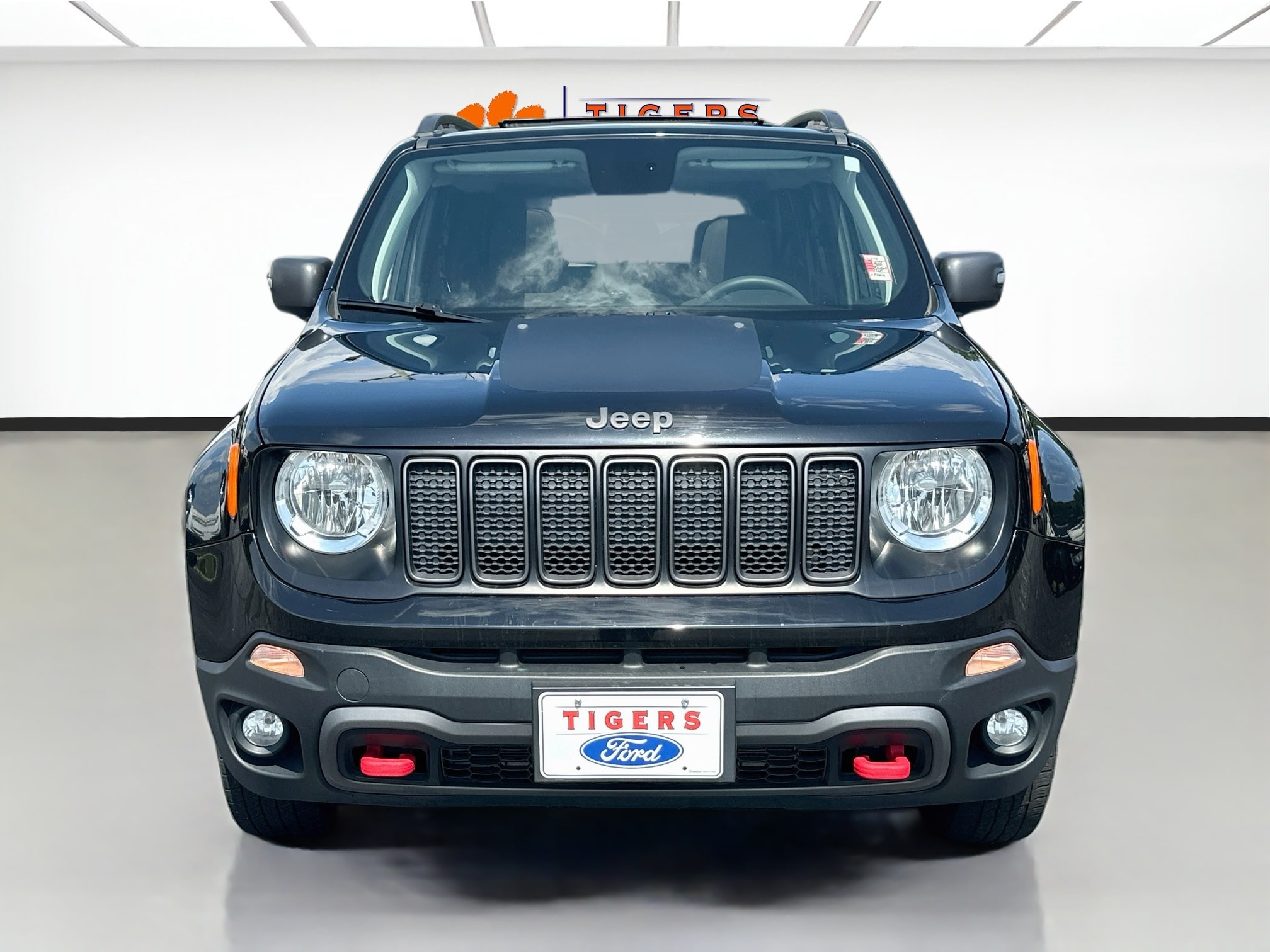 Used 2020 Jeep Renegade Trailhawk with VIN ZACNJBC1XLPL77658 for sale in West Union, SC