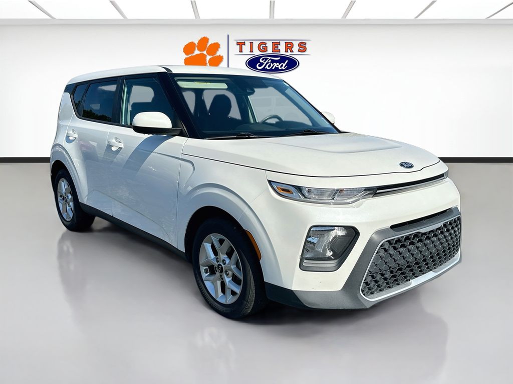 Used 2021 Kia Soul S with VIN KNDJ23AU7M7774499 for sale in West Union, SC