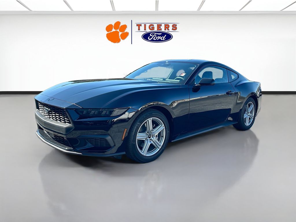 2026 Ford Mustang EcoBoost Fastback - Photo 3