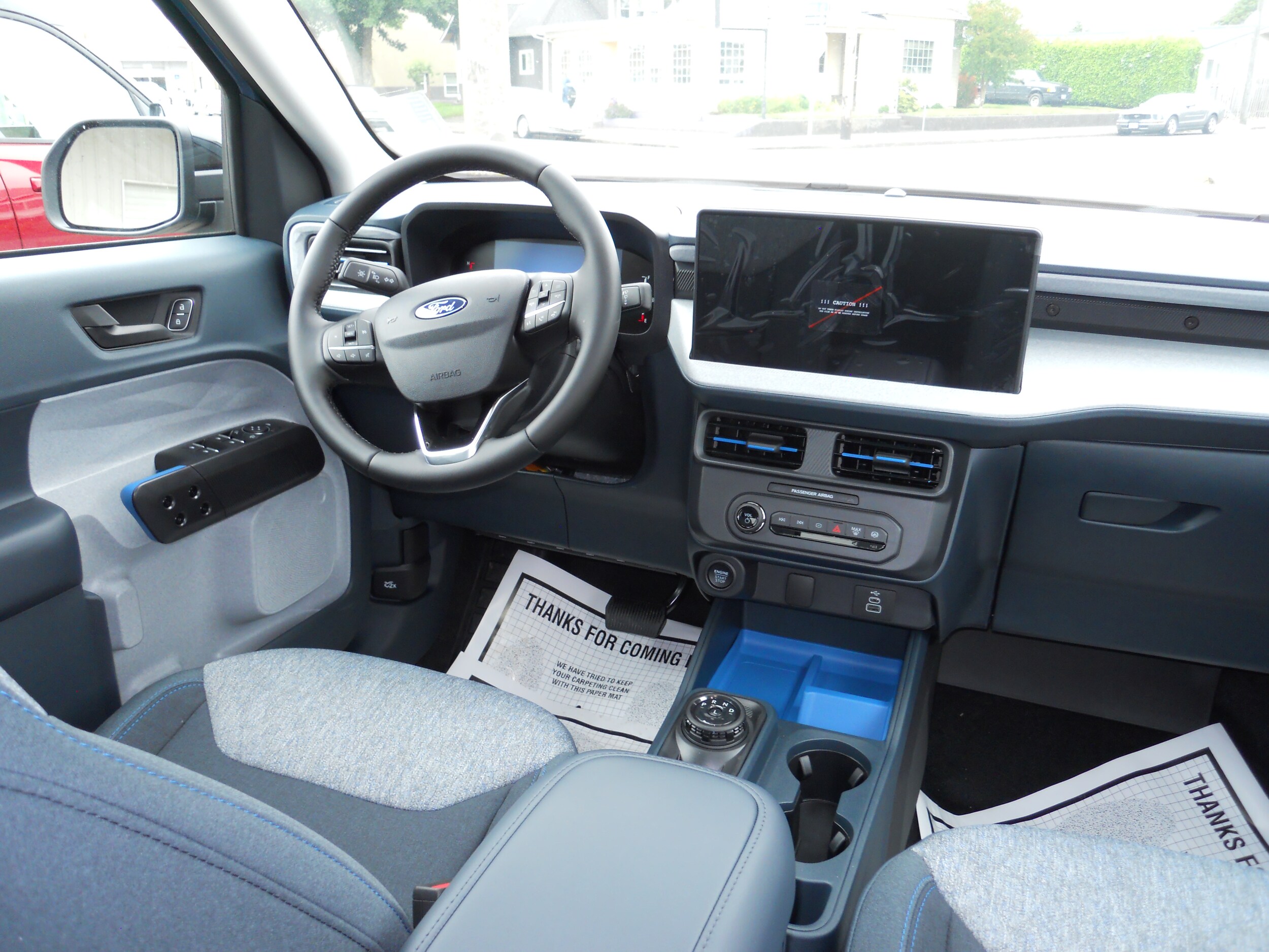 2025 Ford Maverick XLT photo 3