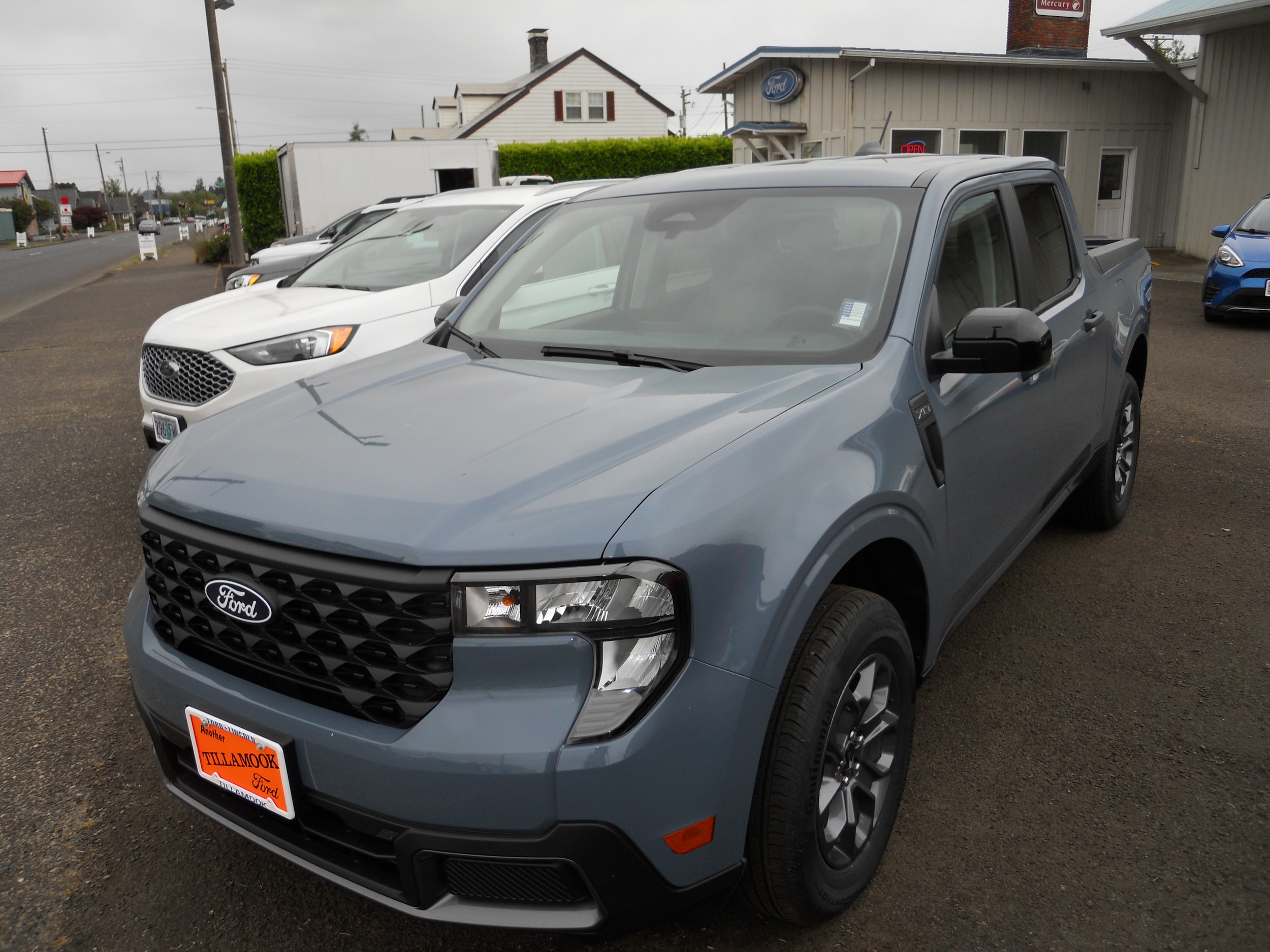 2025 Ford Maverick XLT's photo