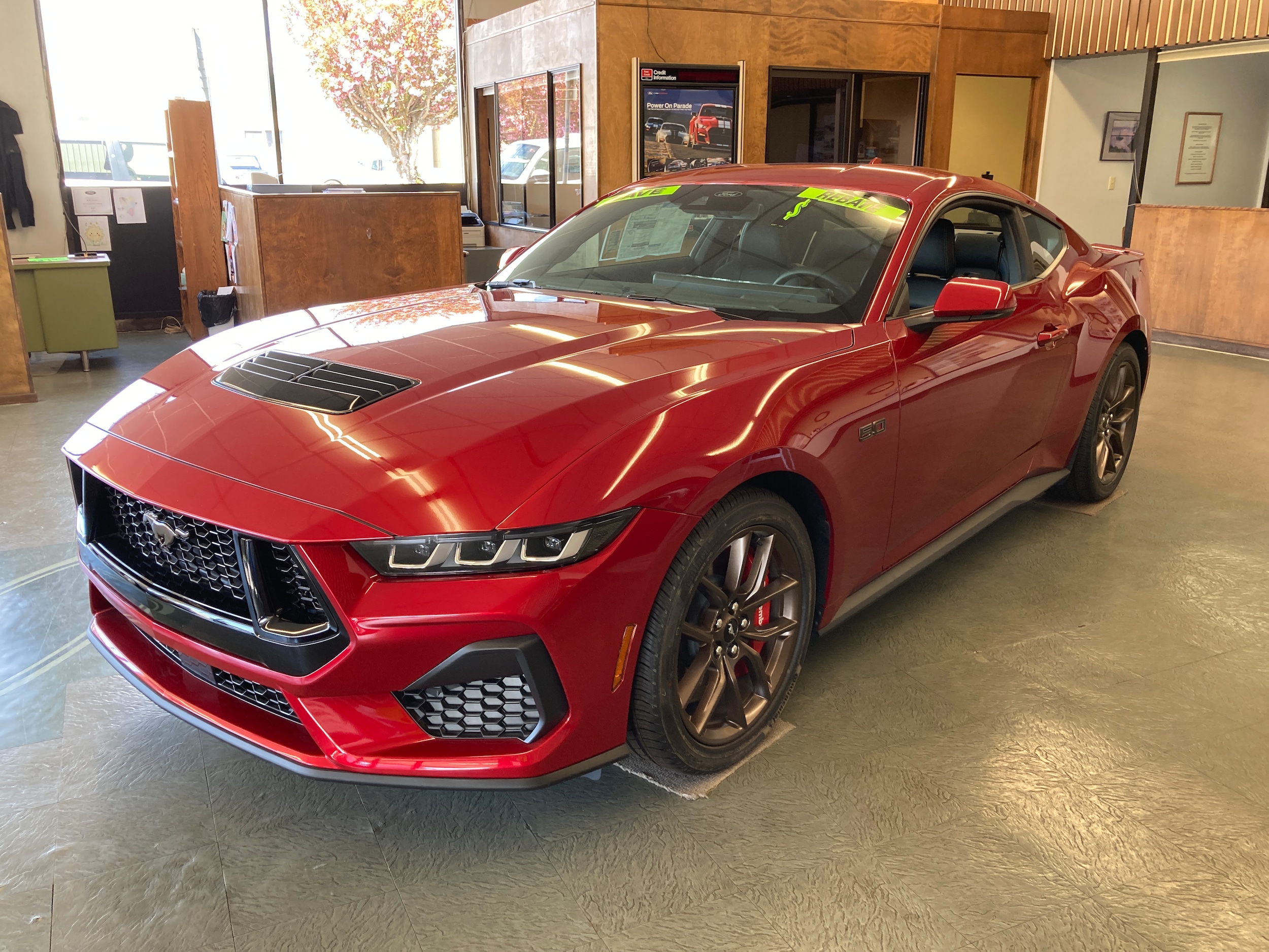 2024 Ford Mustang GT Premium's photo
